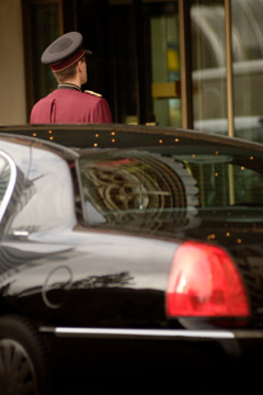 Toronto Airport Taxi Limousine Services - Affordable Luxury Airport Transportation